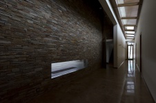 Фото интерьера коридора дома в современном стиле