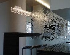 Фото интерьера винотеки двухуровневой квартиры в стиле минимализм