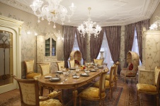 Фото интерьера столовой дома в стиле неоклассика