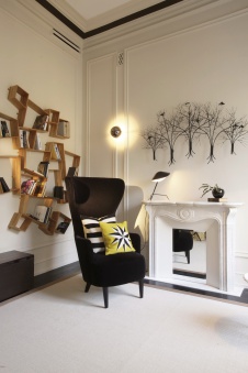 Фото интерьера каминной квартиры в стиле фьюжн