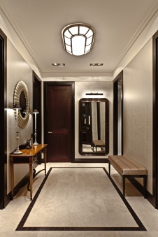 Фото интерьера входной зоны квартиры в стиле фьюжн