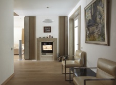 Фото интерьера каминной дома в эко стиле