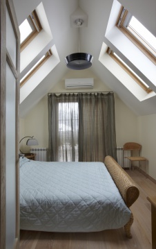 Фото интерьера спальни дома в эко стиле