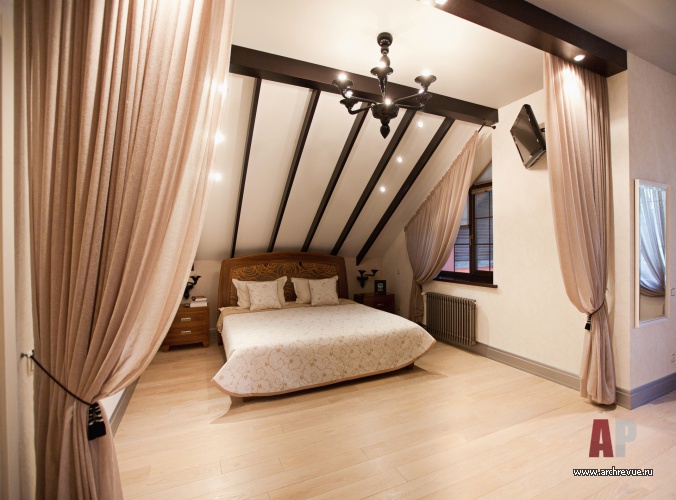 Фото интерьера спальни дома в английском стиле