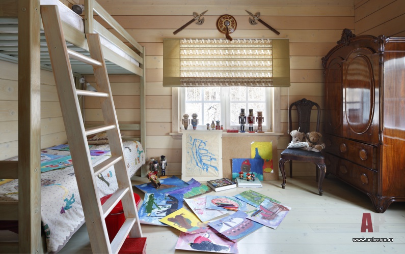 Фото интерьера детской небольшого дома в стиле неоклассика
