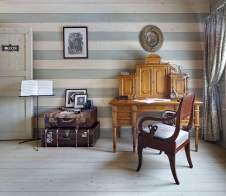 Фото интерьера детской небольшого дома в стиле неоклассика