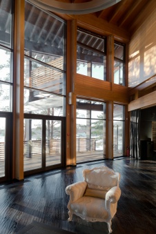 Фото интерьера входной зоны дома в эко стиле