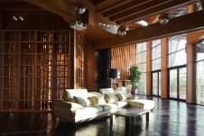 Фото интерьера гостиной дома в эко стиле