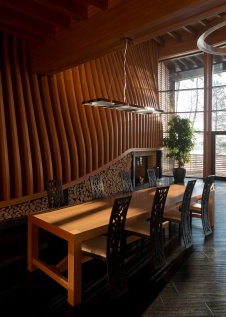 Фото интерьера столовой дома в эко стиле