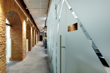 Фото интерьера холла офиса в современном стиле