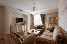 Фото интерьера гостиной квартиры в стиле неоклассика