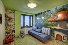 Фото интерьера детской небольшой квартиры в современном стиле