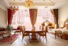 Фото интерьера торгового зала магазина в современном стиле