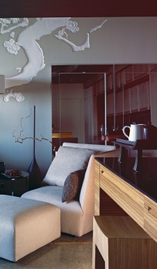 Фото интерьера кухни небольшой квартиры в восточном стиле