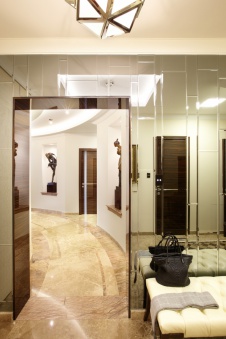 Фото интерьера коридора квартиры в стиле ар-деко