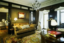 Фото интерьера зоны отдыха квартиры в стиле классика