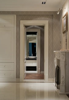 Фото интерьера камина квартиры в стиле неоклассика