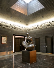 Фото интерьера входной зоны дома в современном стиле