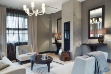 Фото интерьера каминной дома в стиле фьюжн