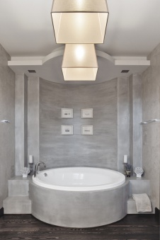 Фото интерьера ванной дома в стиле фьюжн