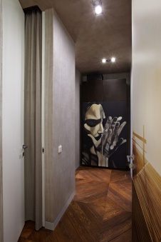 Фото интерьера коридора небольшой квартиры в современном стиле