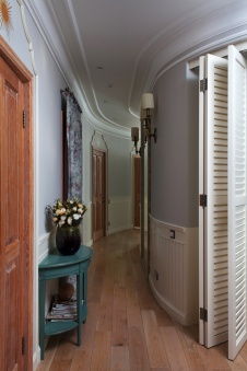 Фото интерьера коридора квартиры в стиле Прованс