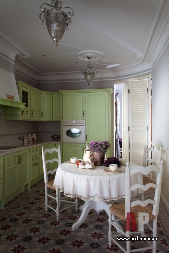 Фото интерьера кухни квартиры в стиле Прованс
