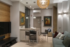 Фото интерьера входной зоны небольшой квартиры в современном стиле