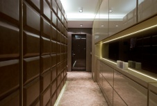 Фото интерьера входной зоны небольшой квартиры в современном стиле