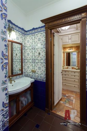 Фото интерьера гостевого санузла квартиры в английском стиле