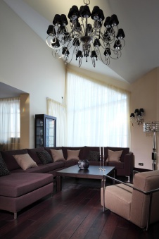 Фото интерьера гостиной дома в стиле минимализм