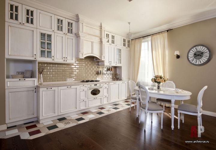Фото интерьера кухни небольшой квартиры в стиле Прованс