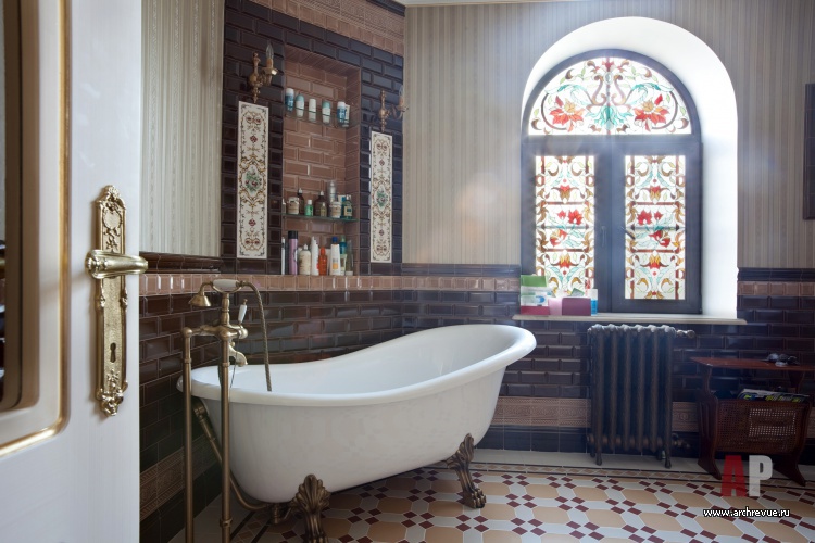 Фото интерьера ванной дома в английском стиле