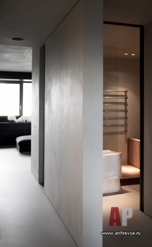 Фото интерьера коридора квартиры в стиле минимализм