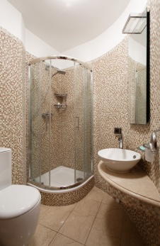 Фото интерьера санузла небольшой квартиры в стиле неоклассика