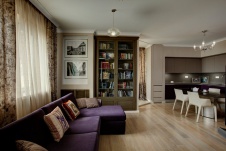 Фото интерьера гостиной квартиры в стиле неоклассика