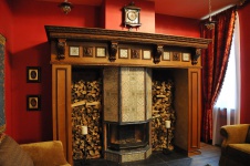 Фото интерьера камина дома в английском стиле
