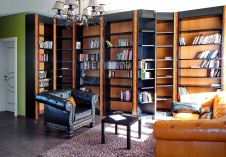 Фото интерьера библиотеки дома в английском стиле