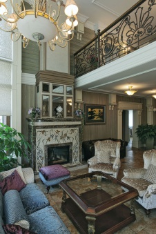 Фото интерьера камина дома в стиле неоклассика