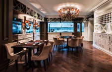 Фото интерьера зоны ресторана в современном стиле