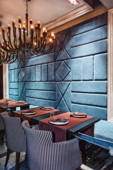 Фото интерьера лаунжа ресторана в современном стиле