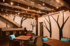 Фото интерьера кафе ресторана в современном стиле