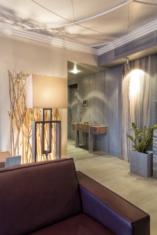 Фото интерьера входной зоны квартиры в современном стиле