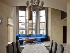 Фото интерьера гостиной небольшого дома в стиле фьюжн