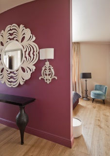 Фото интерьера спальни небольшого дома в стиле фьюжн