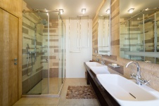 Фото интерьера санузла квартиры в стиле минимализм