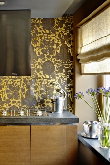 Фото интерьера кухни небольшой квартиры в стиле фьюжн