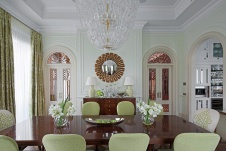 Фото интерьера столовой двухуровневой квартиры в стиле ар-деко