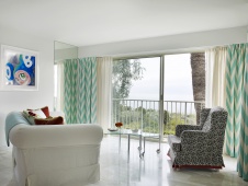 Фото интерьера гостиной квартиры в стиле фьюжн