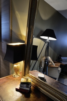 Фото интерьера входной зоны квартиры в современном стиле